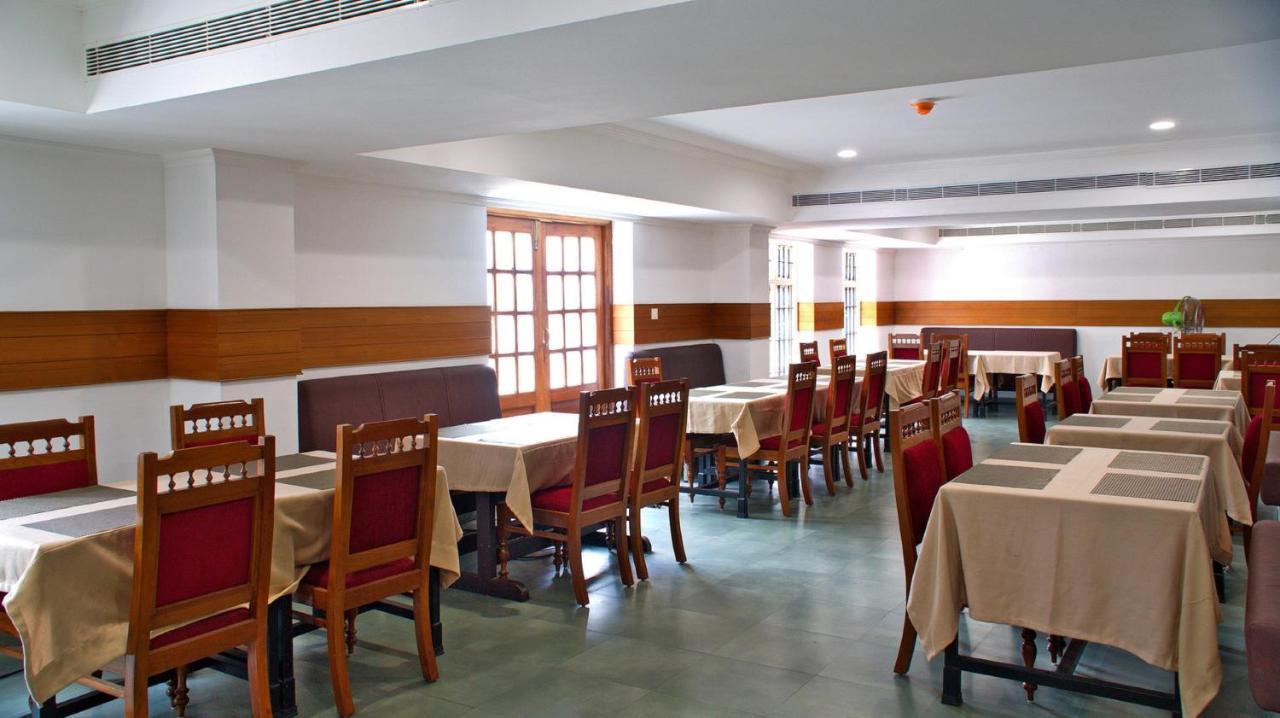 Hotel Malayalee Club Chennai Esterno foto