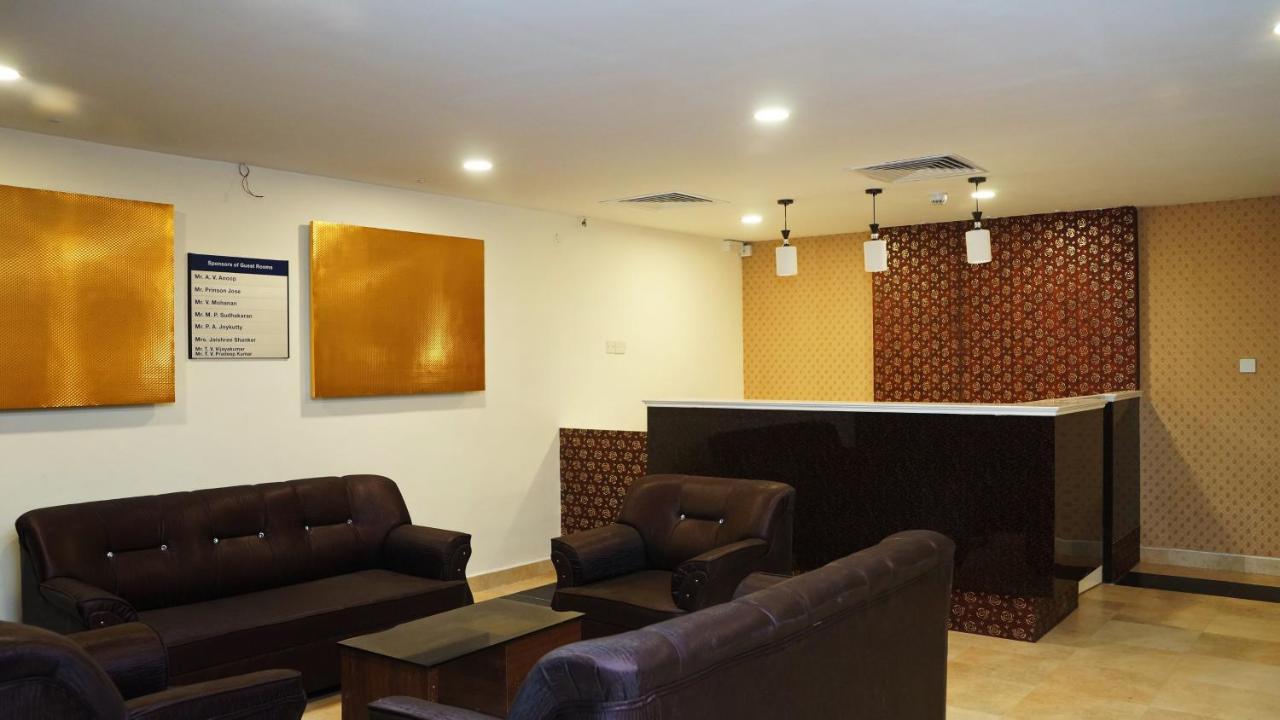 Hotel Malayalee Club Chennai Esterno foto