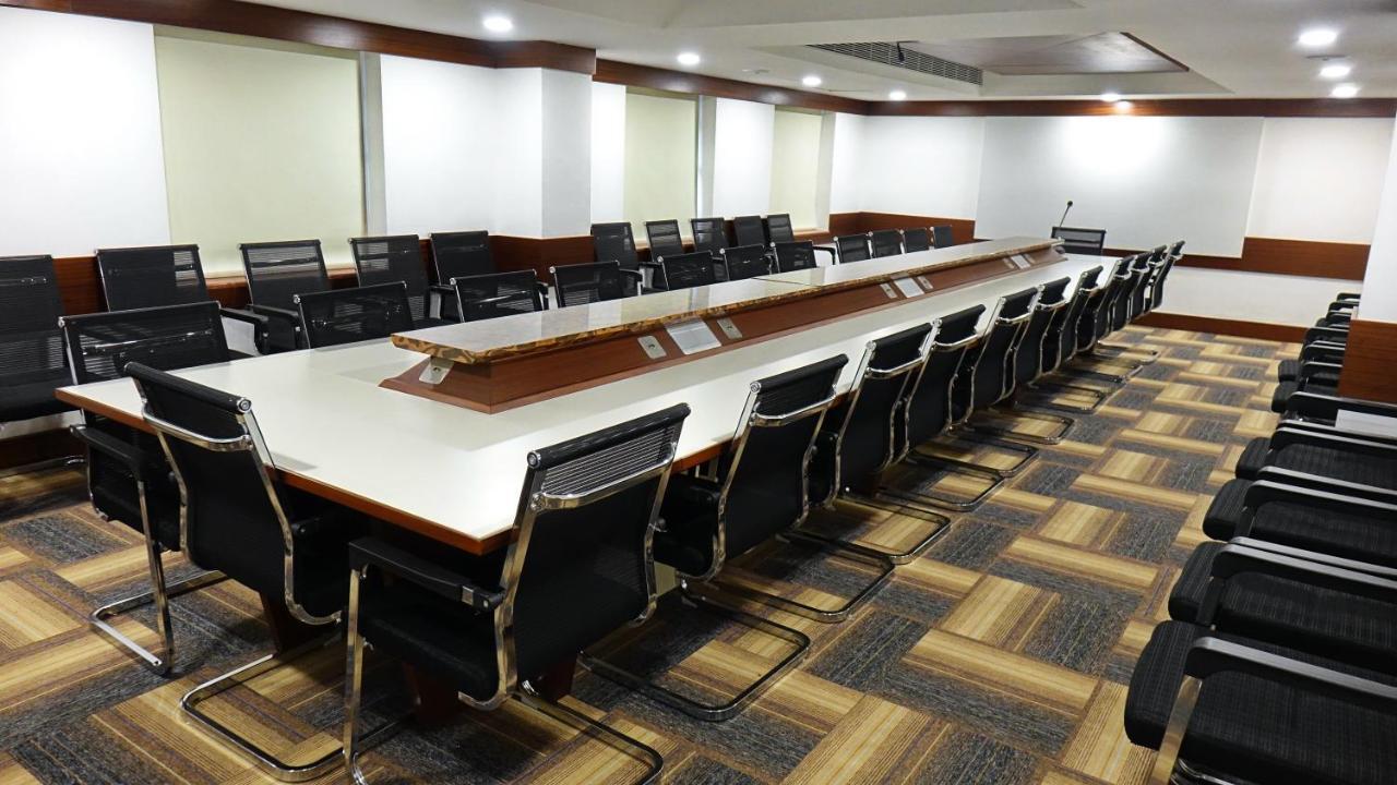 Hotel Malayalee Club Chennai Esterno foto